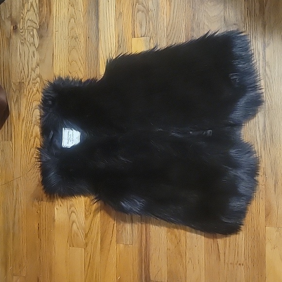 Abercrombie &Fitch Vest - Picture 2 of 9